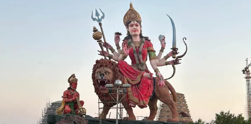 Mata Vaishno Devi Temple Vrindavan