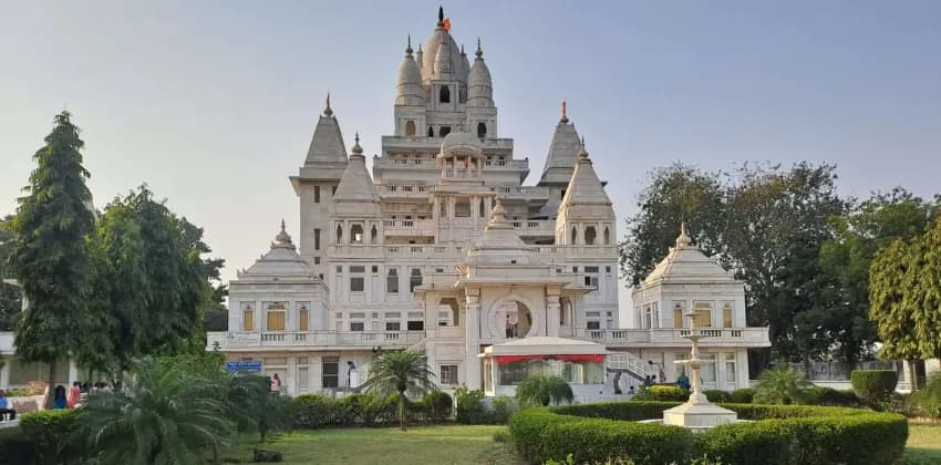 Pagal Baba Temple Vrindavan: History, Darshan Timings, Aarti Schedule, Location, Entry Rules and Complete Visitor Guide