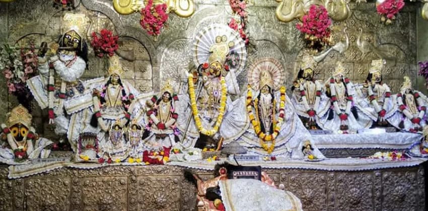 Shri Radha Damodar Temple Vrindavan